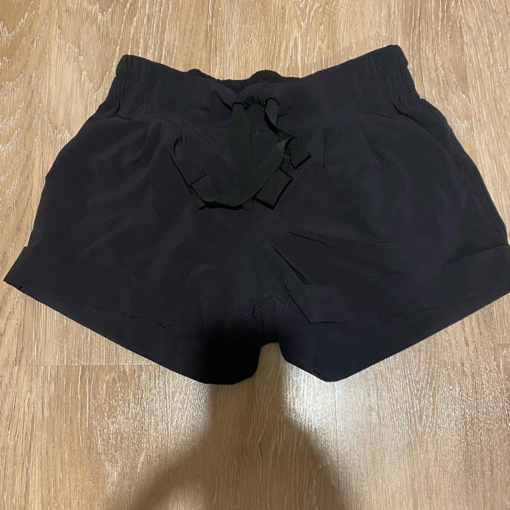 Lululemon front tie shorts with cuffs.